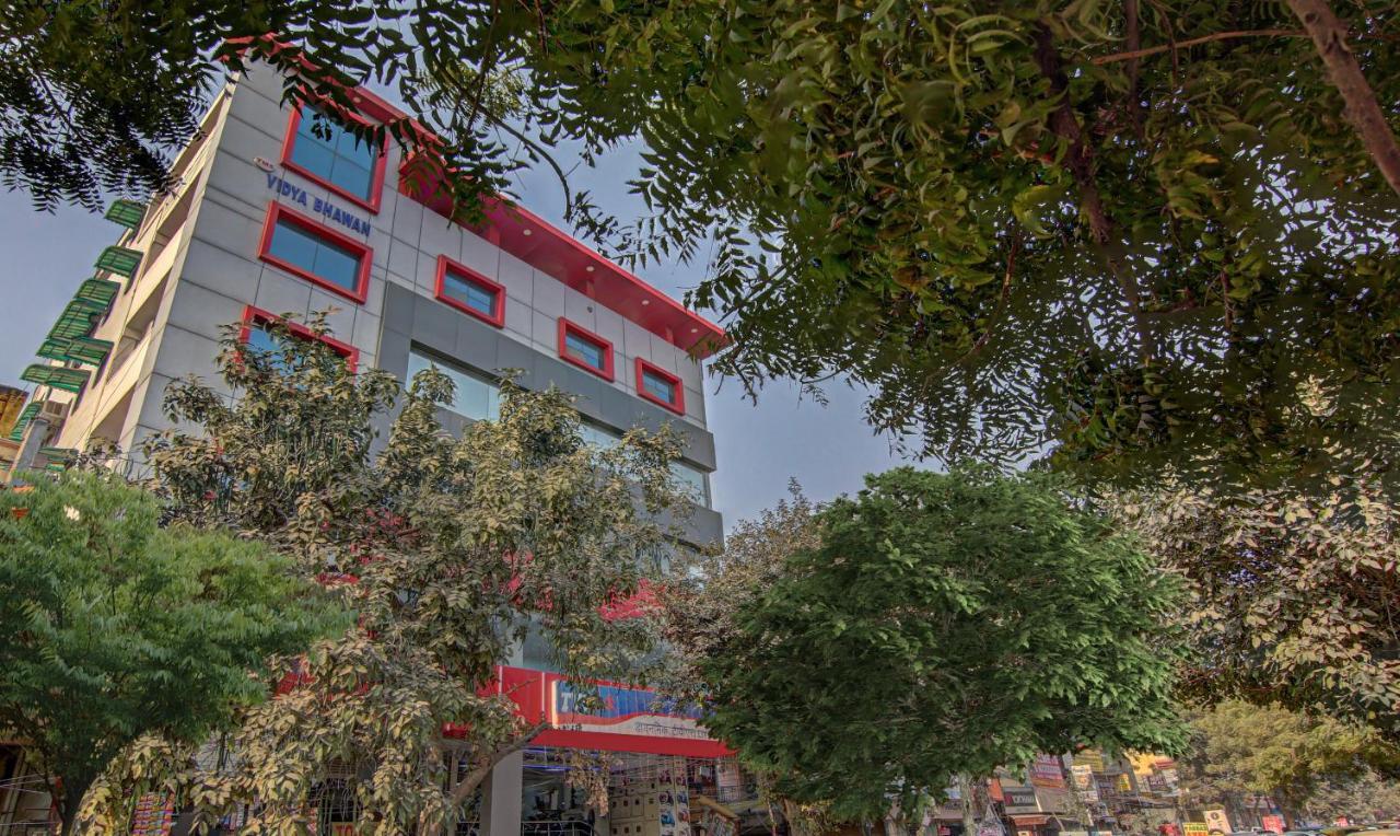Hotel Treebo Tms Residency Nuova Delhi Esterno foto